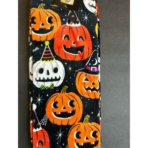 2 Halloween Vintage JOL Pumpkins Kitchen Towels Witch Hat Moon Stars Bats Webs